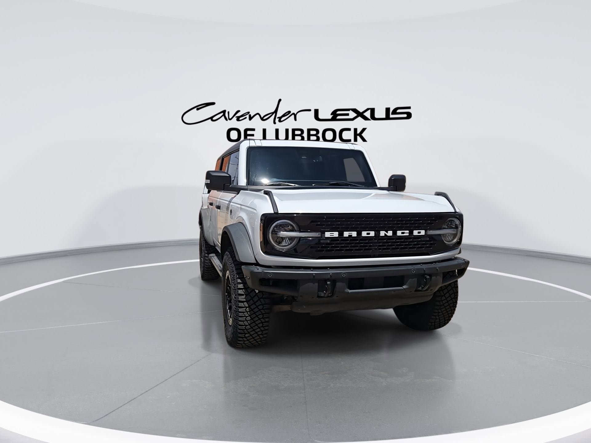 Used 2023 Ford Bronco Wildtrak AWD/4WD image 2