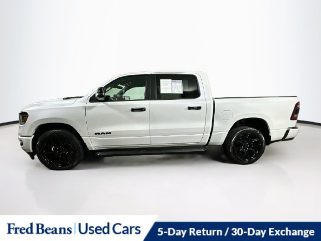 Used 2024 RAM 1500 Laramie AWD/4WD image 5