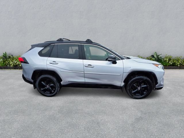 Used 2019 Toyota RAV4 XSE image 5