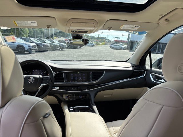 Used 2022 Buick Enclave Avenir w/ Trailering Package, 5000 lbs. FWD image 36
