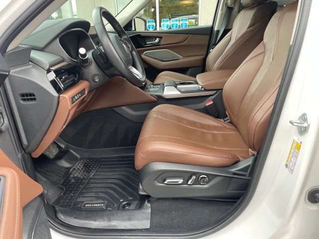 Used 2023 Acura MDX w/ Technology Package AWD/4WD image 15