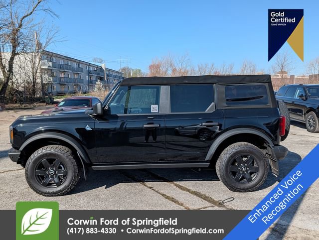 Used 2022 Ford Bronco Black Diamond image 2