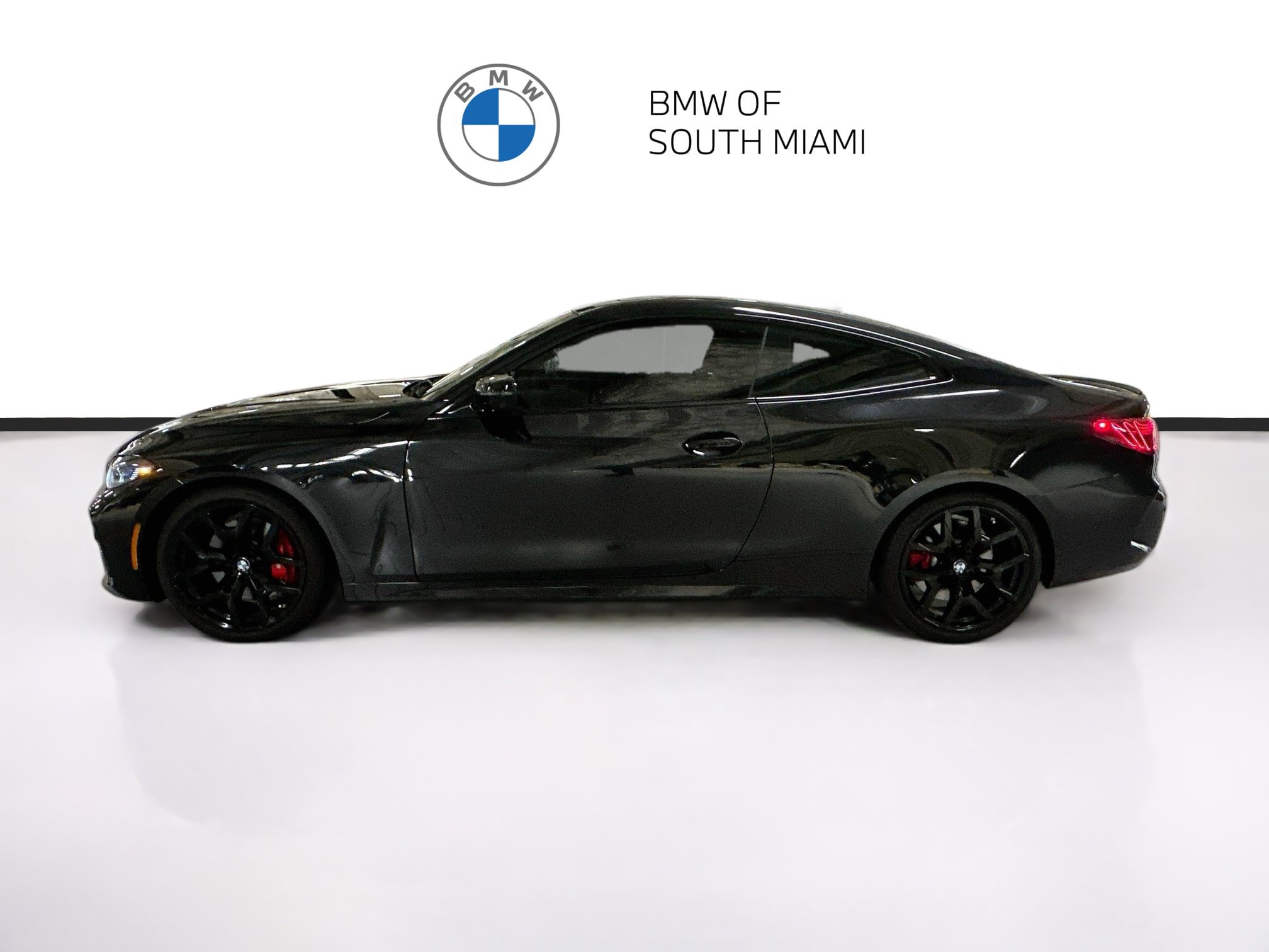 Used 2025 BMW 430i Coupe w/ M Sport Package RWD image 4
