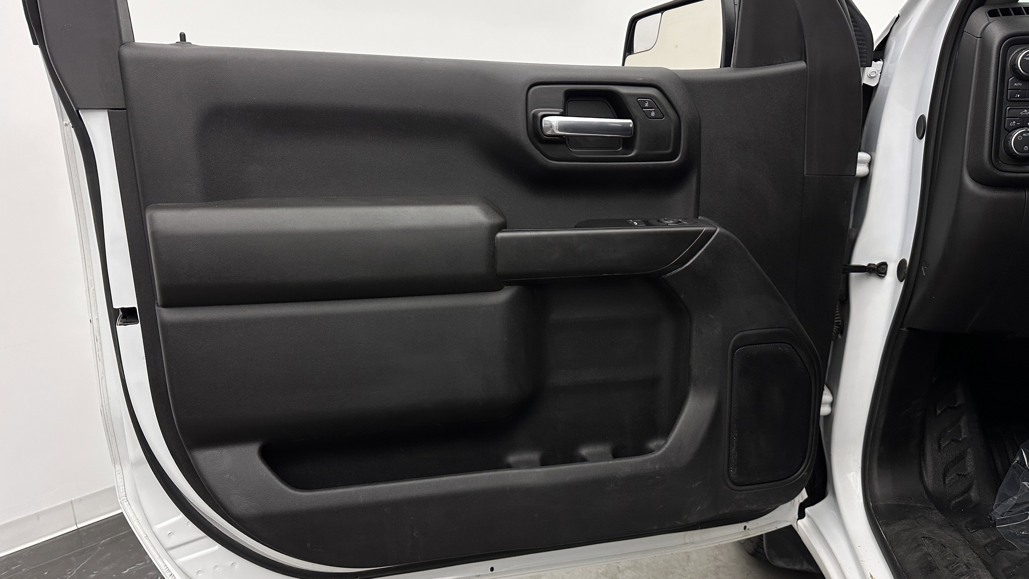 Used 2024 Chevrolet Silverado 1500 W/T w/ WT Convenience Package AWD/4WD image 10