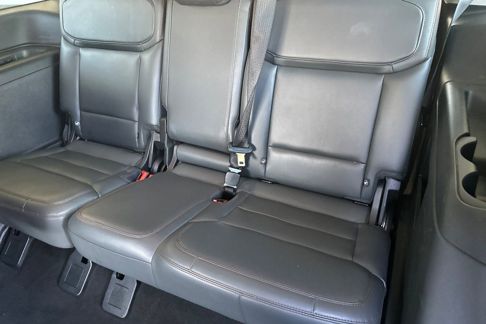 Used 2025 Ford Expedition Active image 15