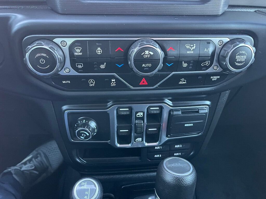 Used 2020 Jeep Gladiator Sport w/ Quick Order Package 24S image 40