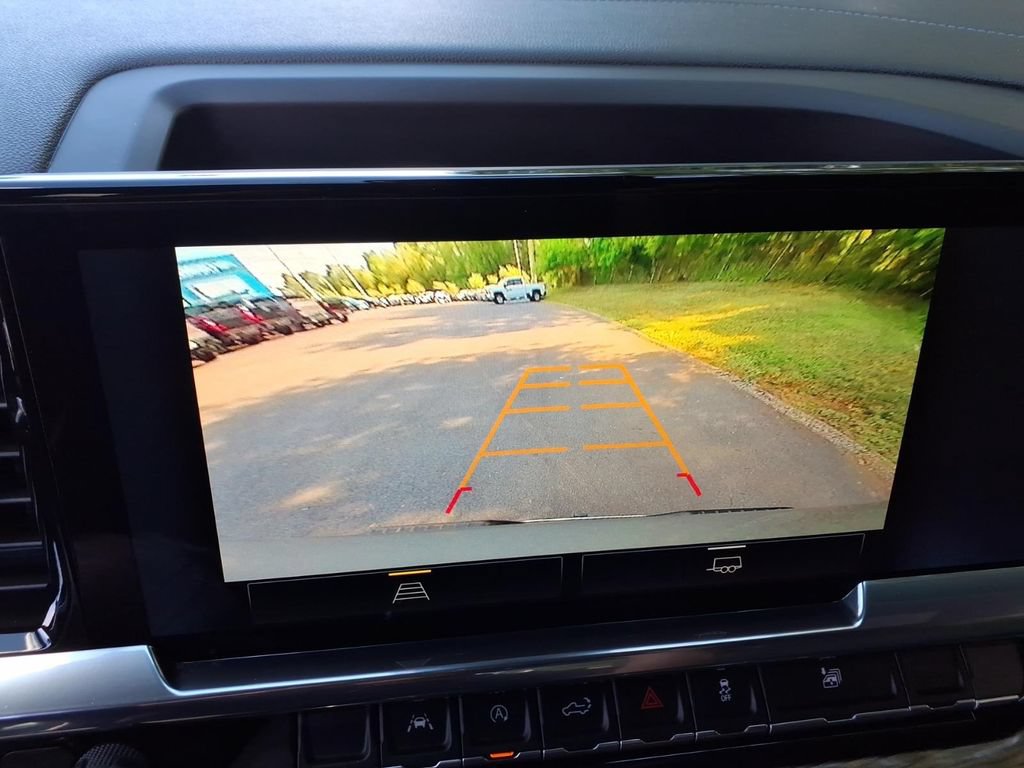 Certified 2025 Chevrolet Silverado 1500 RST AWD/4WD image 19