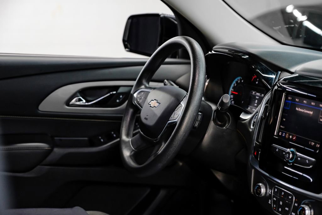Used 2020 Chevrolet Traverse LS w/ LPO, Blackout Package image 19
