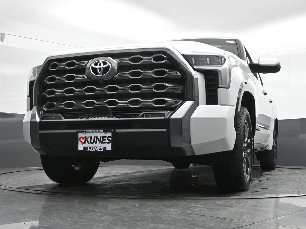Used 2024 Toyota Tundra Platinum AWD/4WD image 43