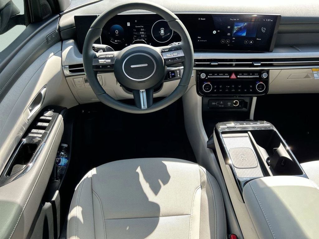 New 2026 Hyundai Tucson Limited image 4