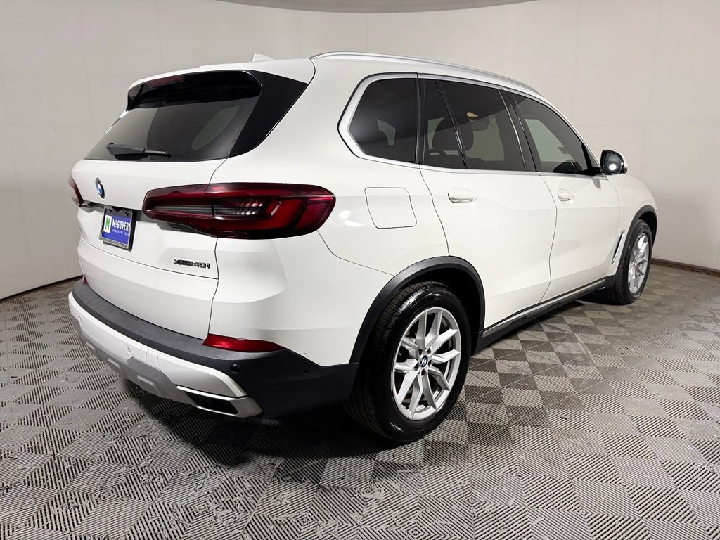 Used 2021 BMW X5 xDrive40i w/ Convenience Package AWD/4WD image 7