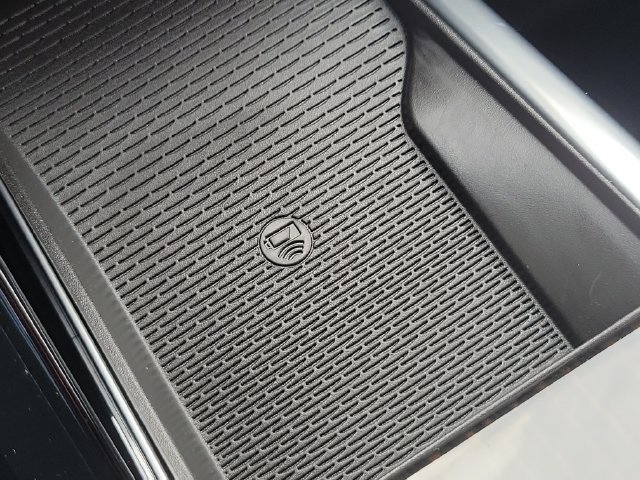 New 2026 Cadillac Escalade ESV 4WD w/ LPO, Floor Liner Package image 32