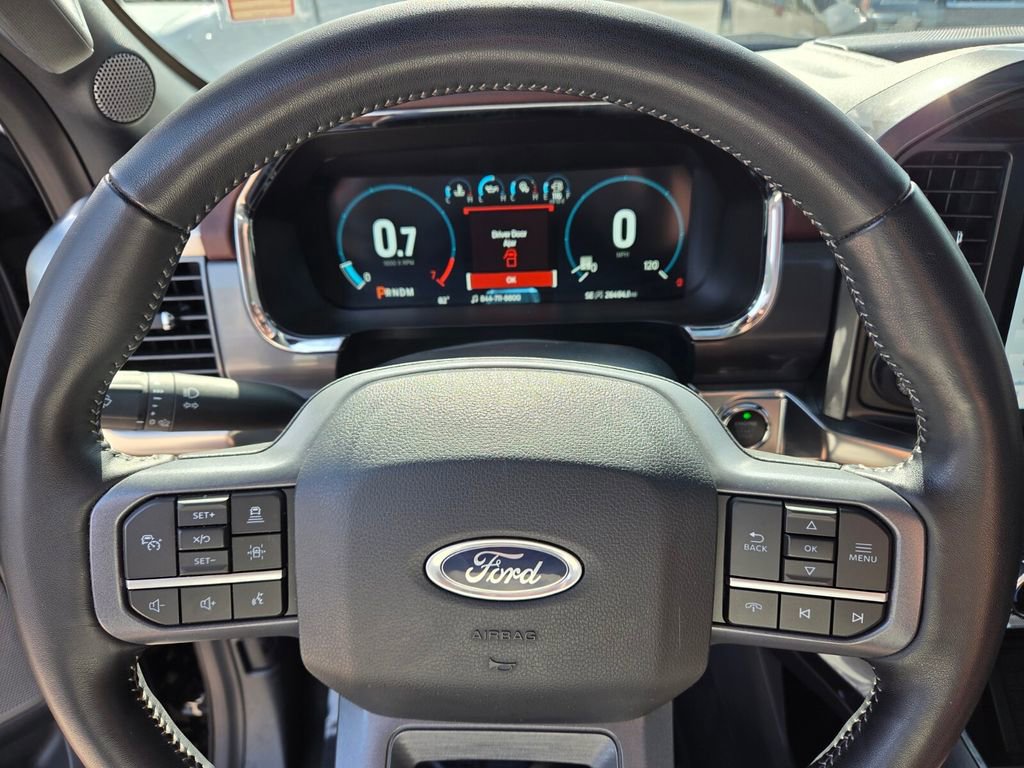 Used 2023 Ford F150 Lariat w/ Equipment Group 502A High image 30