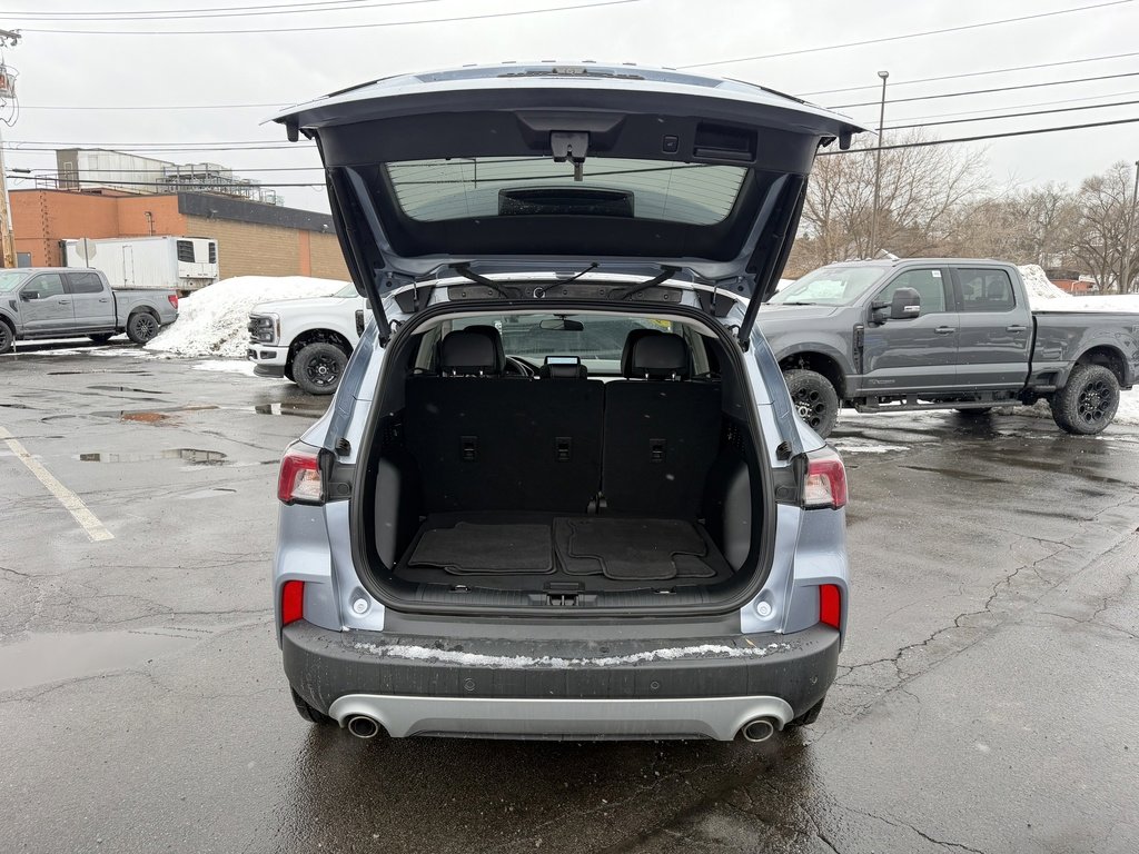 Certified 2022 Ford Escape SEL image 6