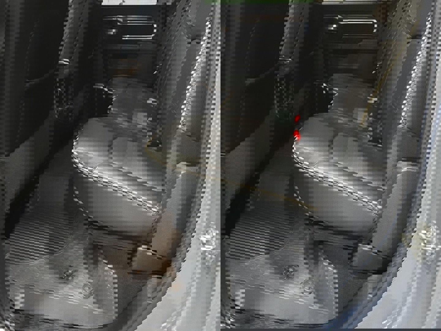 Used 2024 RAM 3500 Laramie image 18