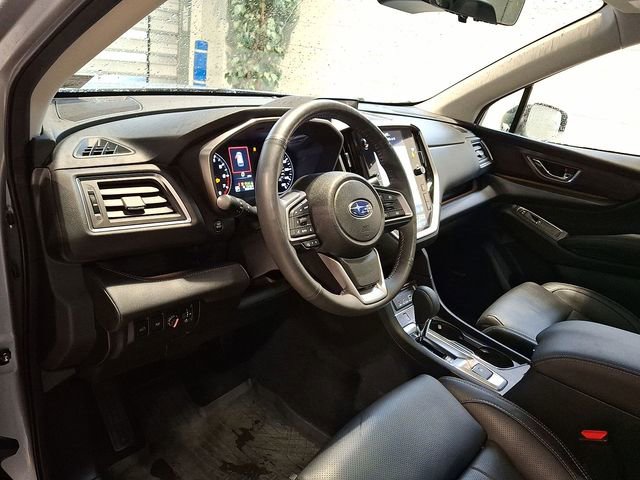 Used 2023 Subaru Ascent Touring image 2
