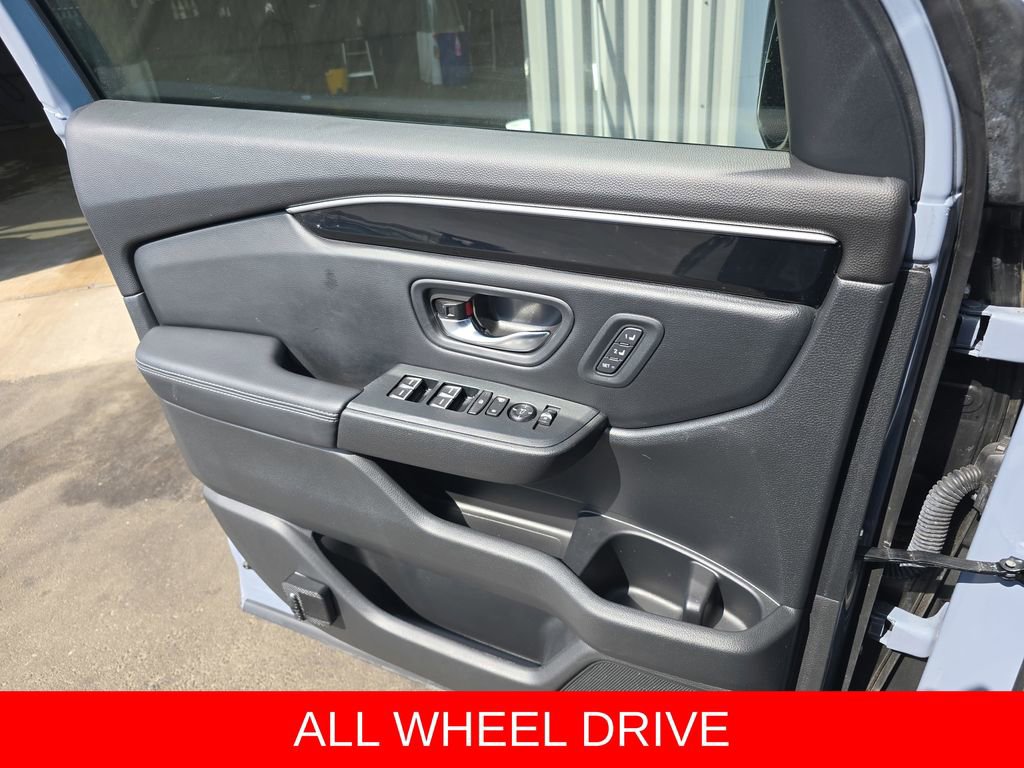 Used 2024 Honda Pilot Touring image 27