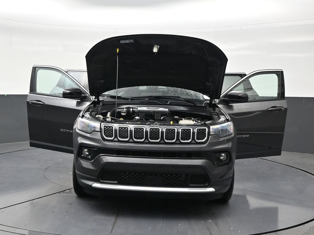 Used 2023 Jeep Compass Limited AWD/4WD image 33