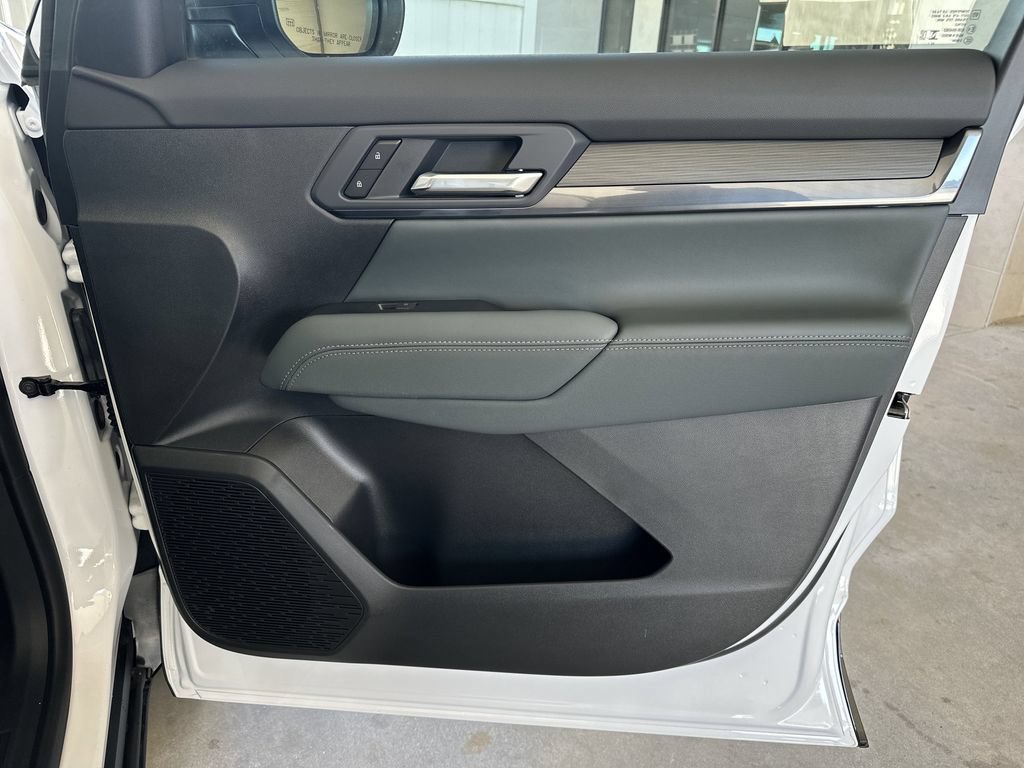New 2026 GMC Terrain AT4 AWD/4WD image 36