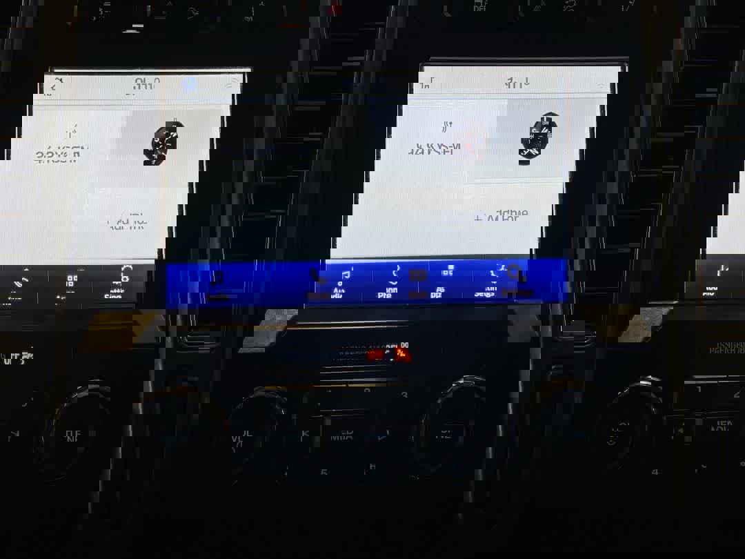 Used 2020 Ford F250 XLT w/ XLT Value Package image 18