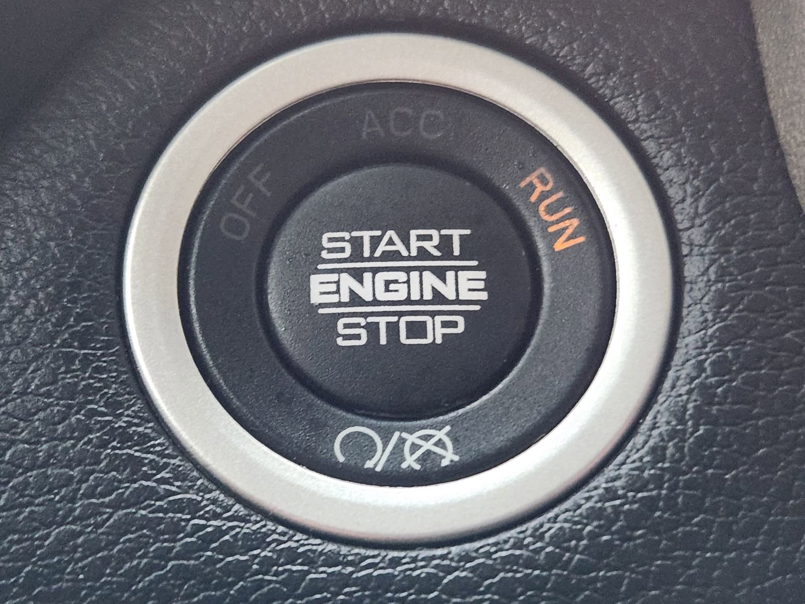 Used 2024 RAM 2500 Laramie image 29