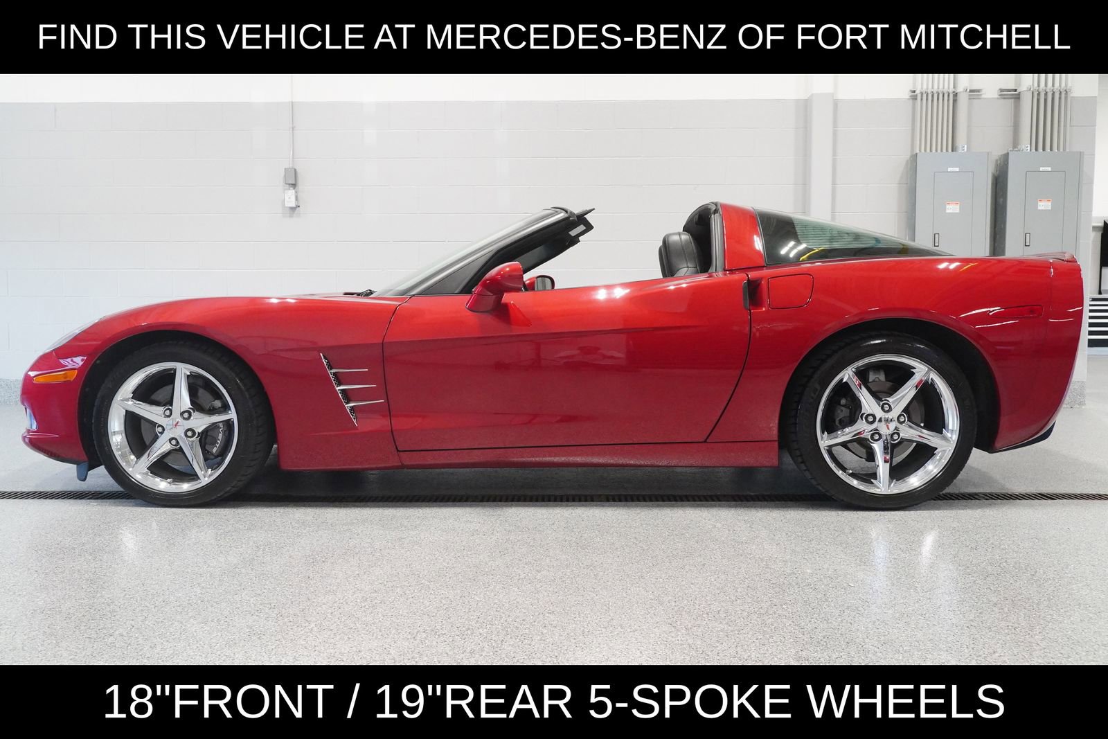 Used 2012 Chevrolet Corvette Coupe RWD image 3