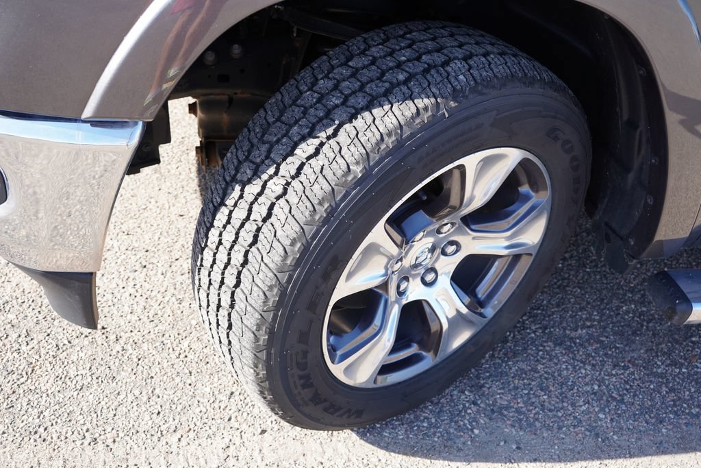 Used 2022 RAM 1500 Laramie AWD/4WD image 13