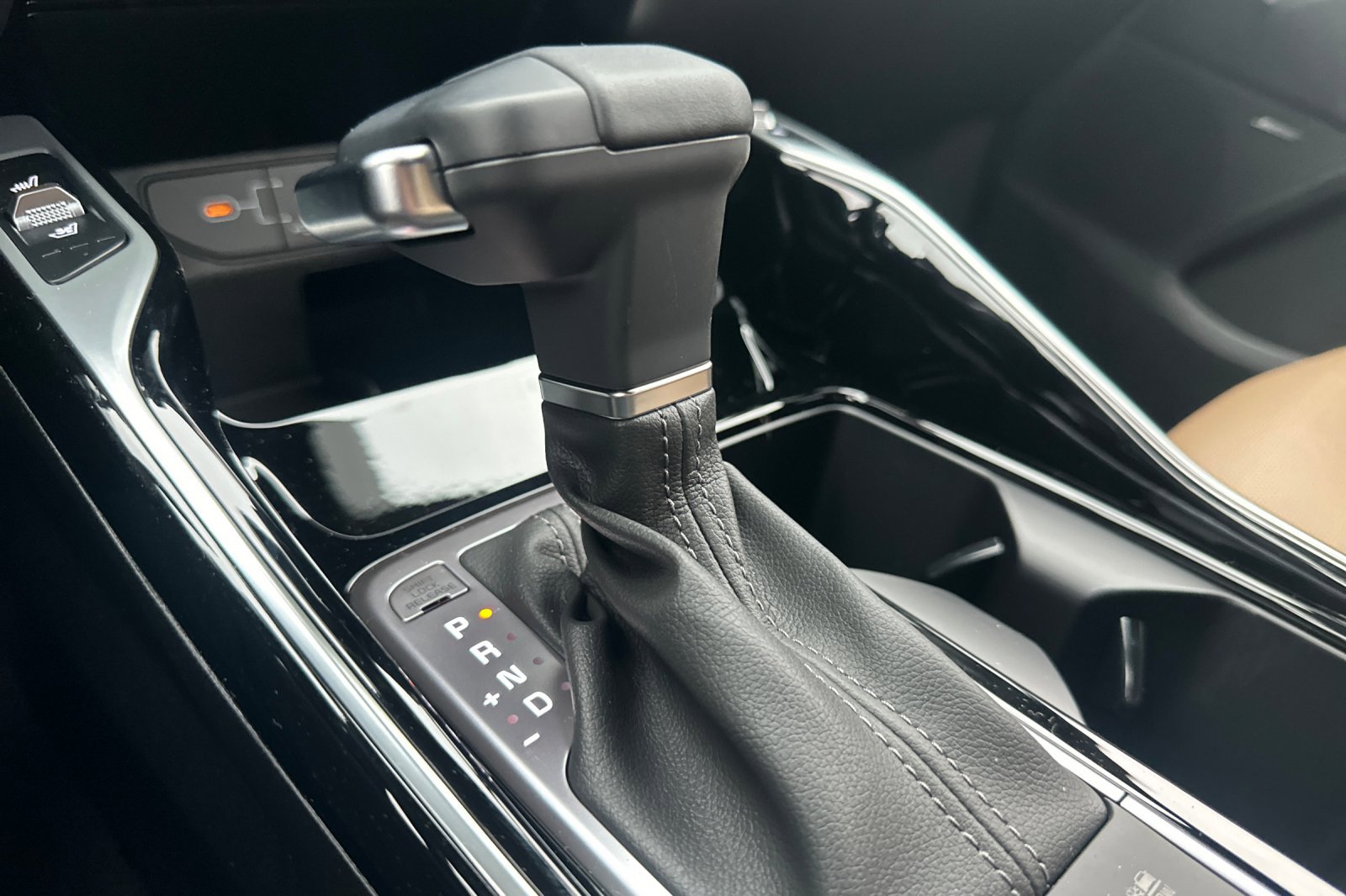 New 2026 Kia Sorento SX Prestige image 24