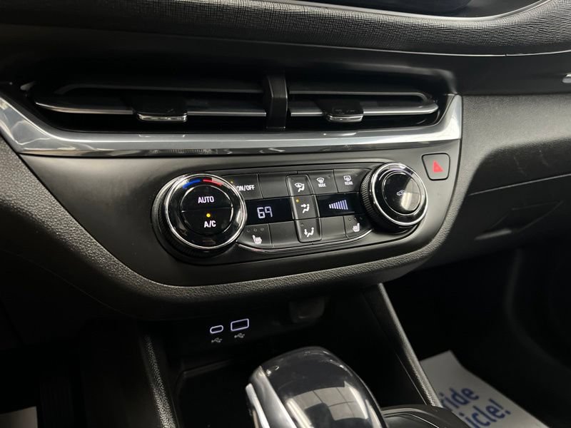 Used 2024 Buick Envista Preferred w/ Convenience I Package FWD image 29