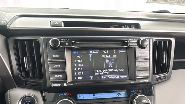 Used 2018 Toyota RAV4 XLE image 25