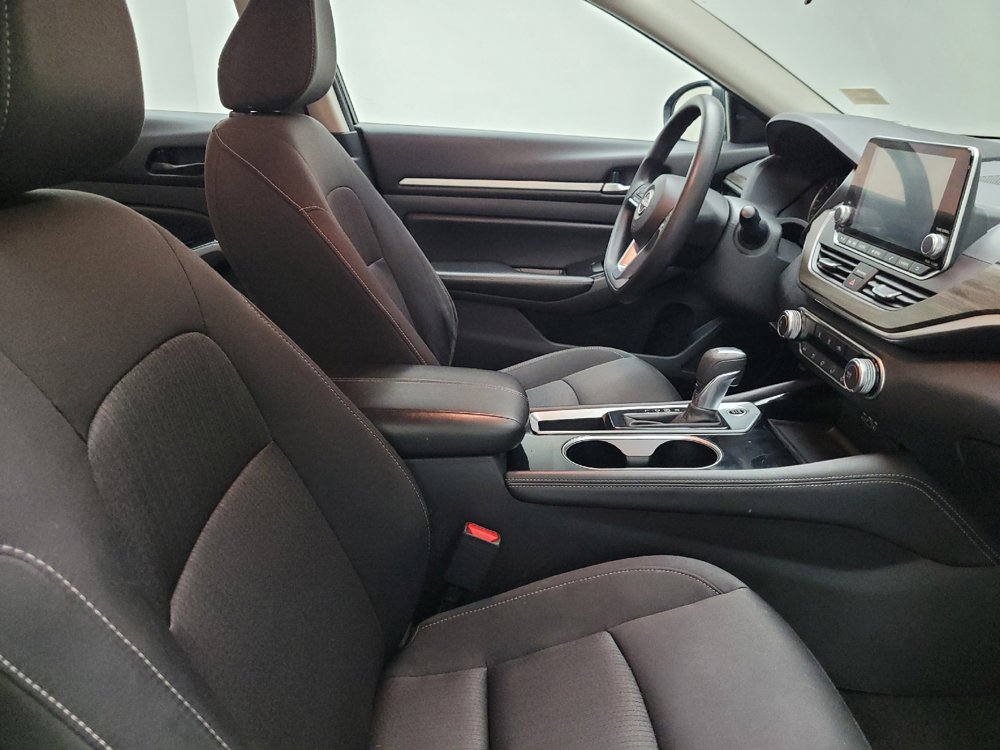 Used 2023 Nissan Altima 2.5 SV image 21