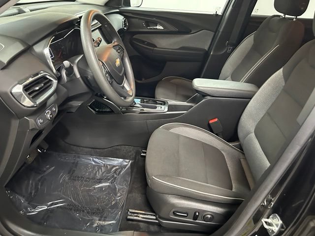 Certified 2023 Chevrolet TrailBlazer LT w/ Convenience Package AWD/4WD image 12