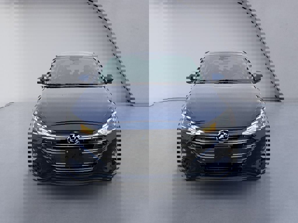 Used 2020 Hyundai Elantra SEL image 8