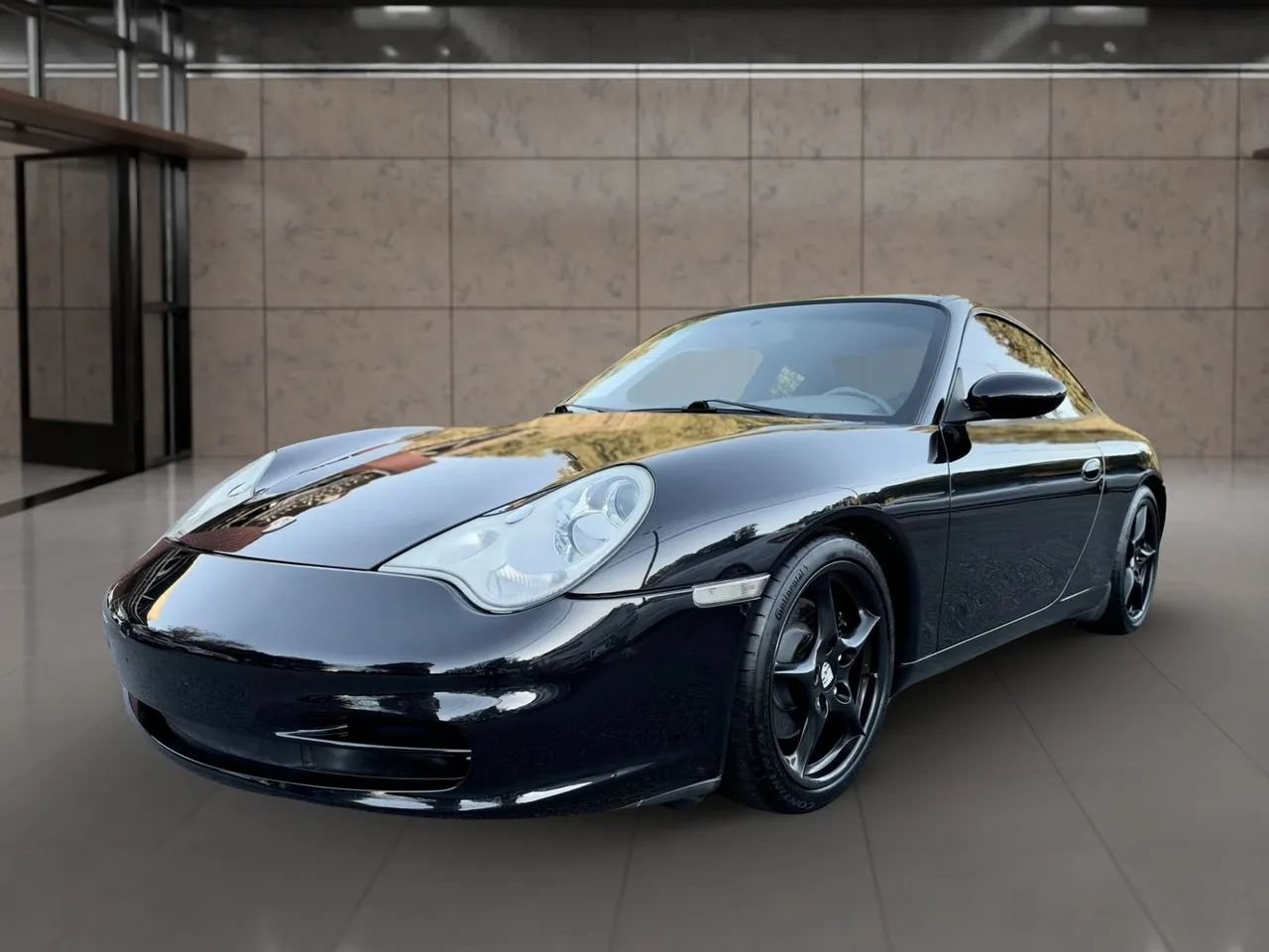 Used 2002 Porsche 911 Carrera RWD image 3