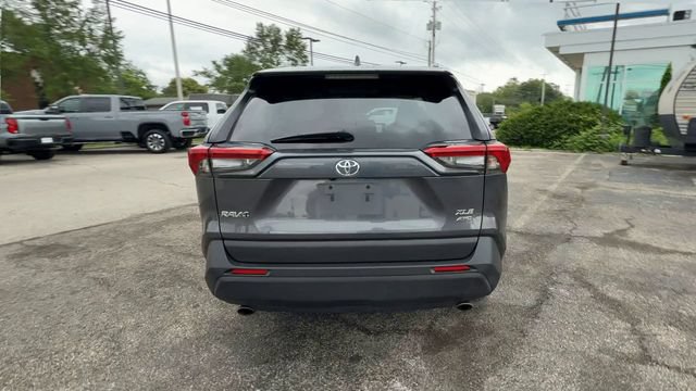 Used 2024 Toyota RAV4 XLE AWD/4WD image 7