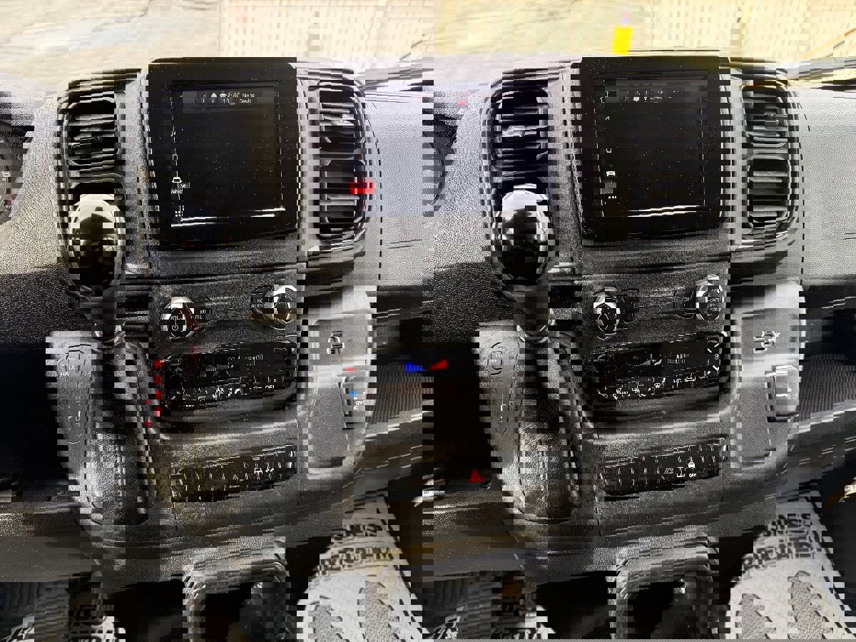 Used 2023 RAM ProMaster 2500 image 13