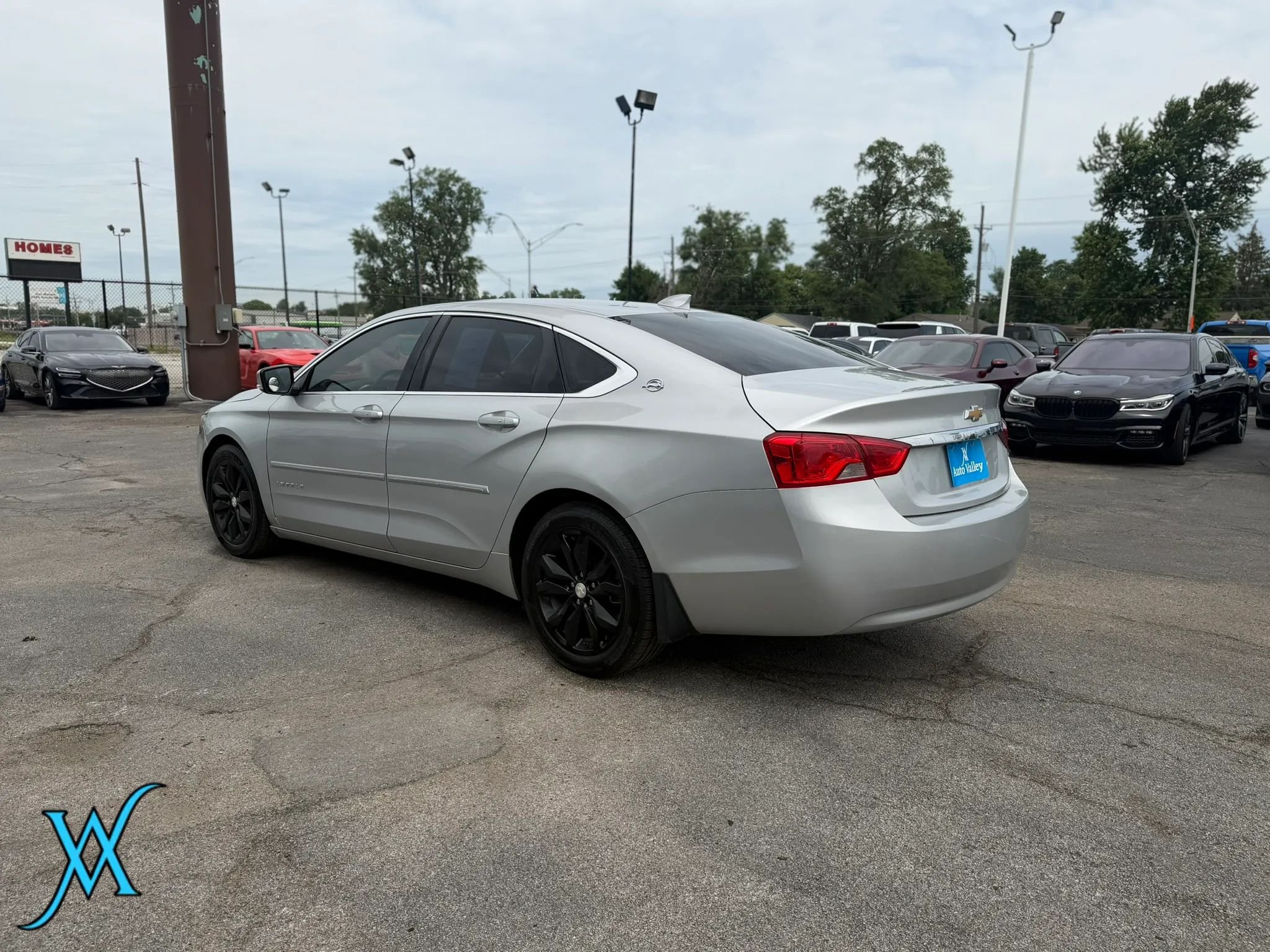 Used 2018 Chevrolet Impala LT w/ LT Convenience Package FWD image 5