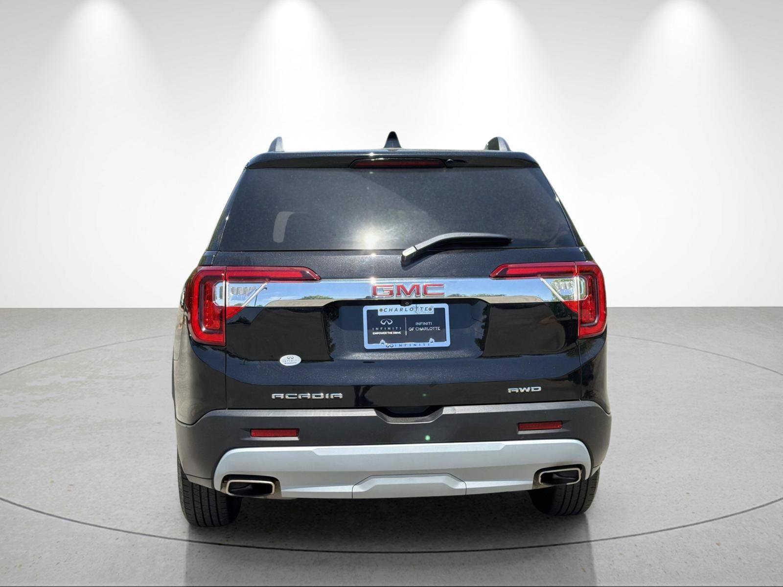 Used 2023 GMC Acadia SLE w/ Driver Convenience Package AWD/4WD image 4