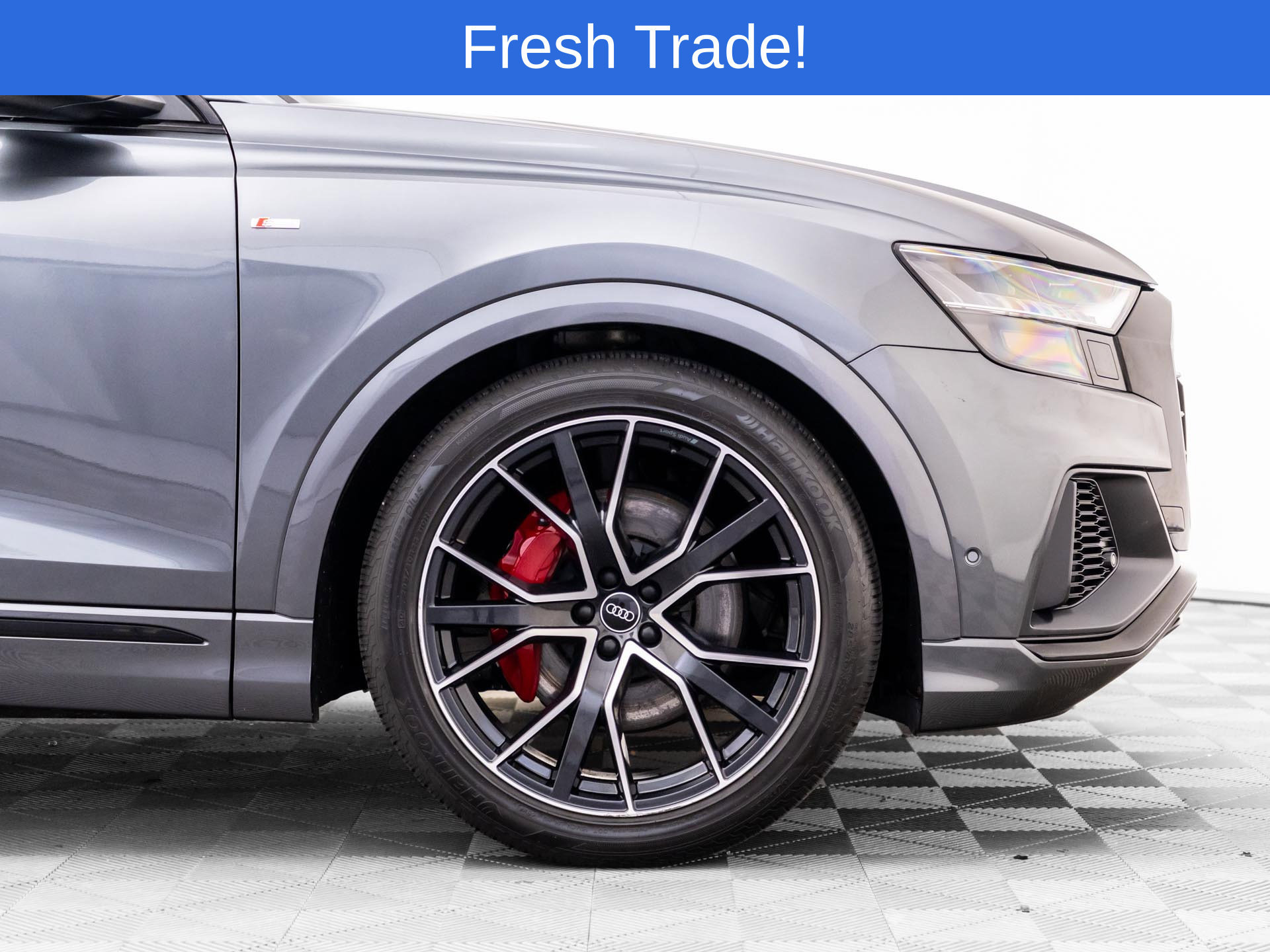 Used 2022 Audi Q8 Prestige w/ Prestige Package AWD/4WD image 31