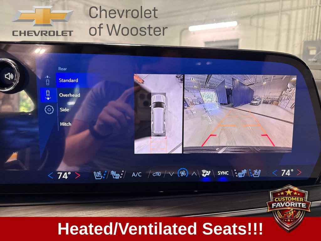 New 2025 Chevrolet Suburban Premier AWD/4WD image 16