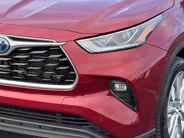 Certified 2022 Toyota Highlander Limited image 10