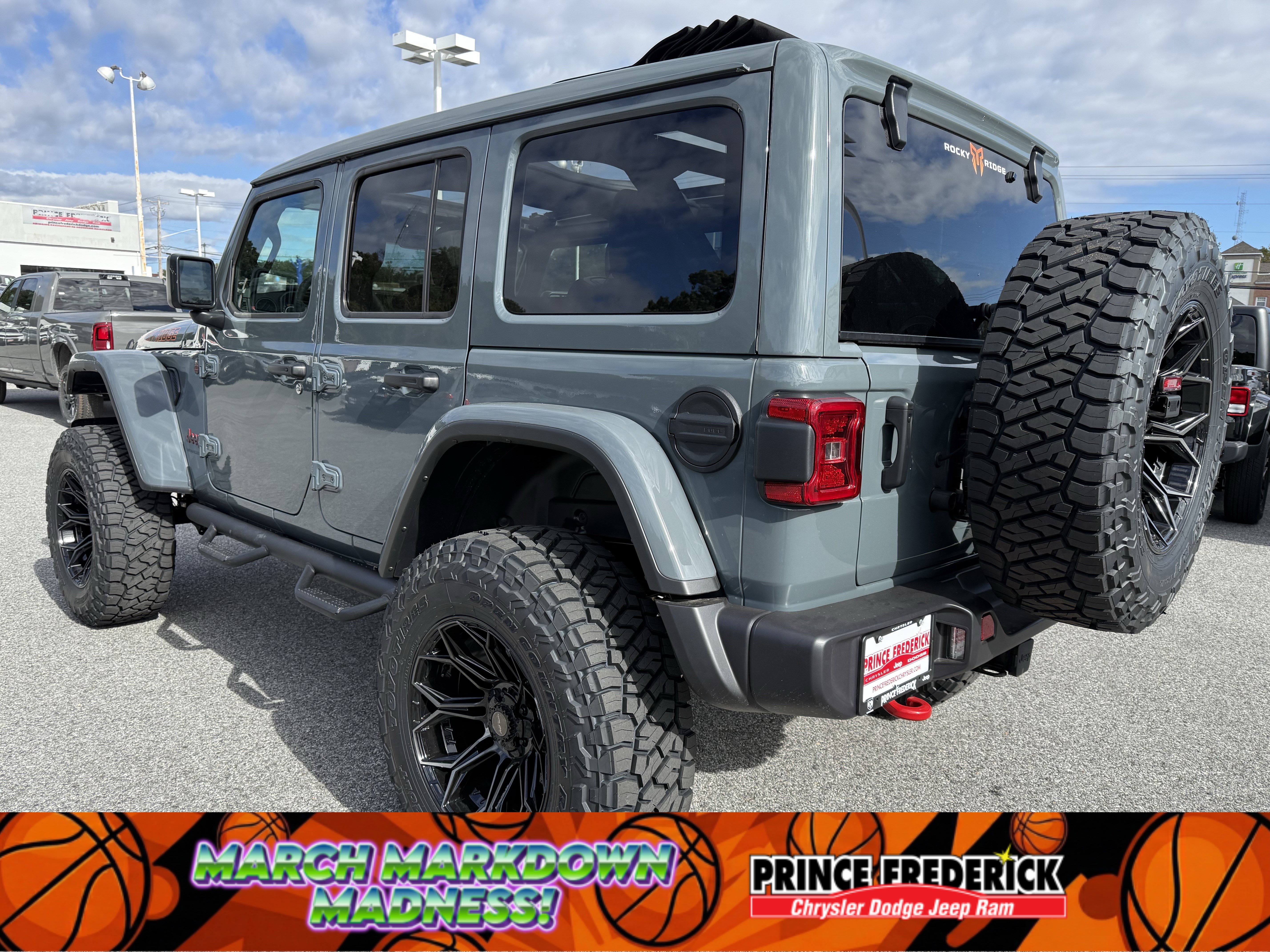 New 2025 Jeep Wrangler Unlimited Rubicon w/ Convenience Group image 5