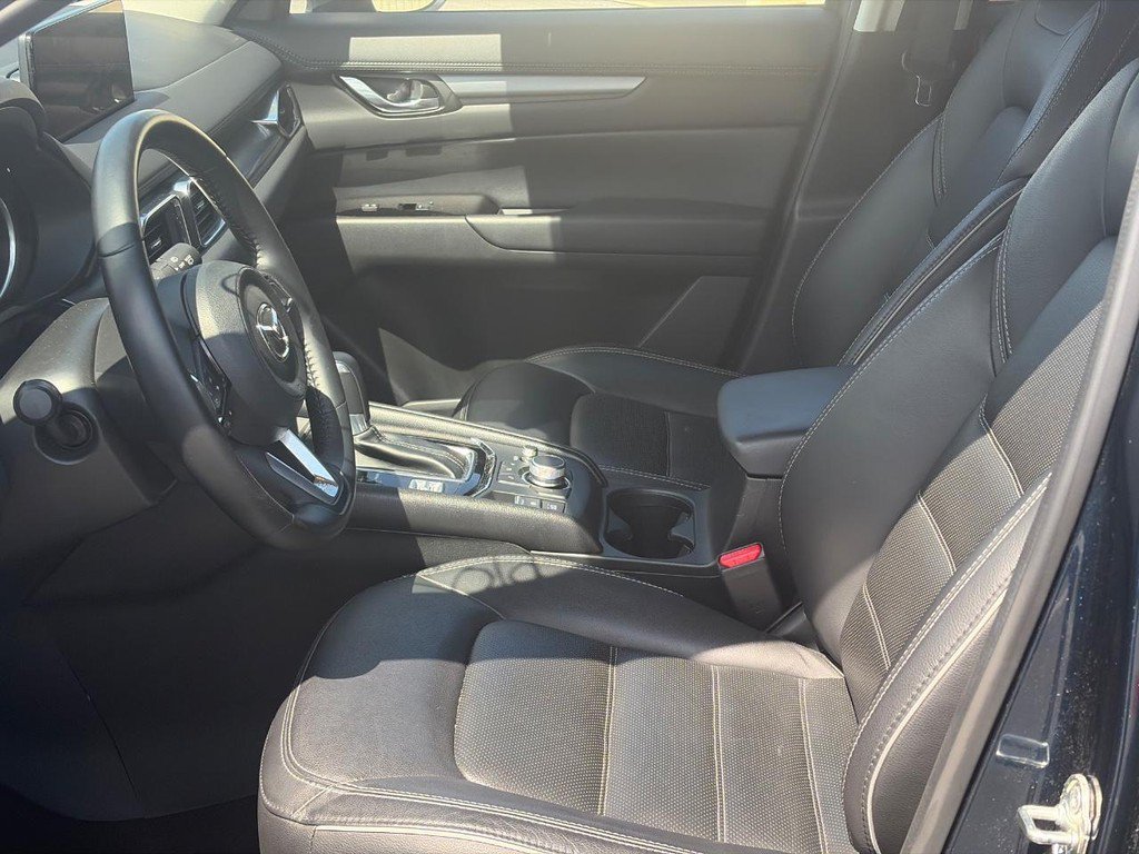 Used 2025 MAZDA CX-5 AWD 2.5 S w/ Preferred Package image 4