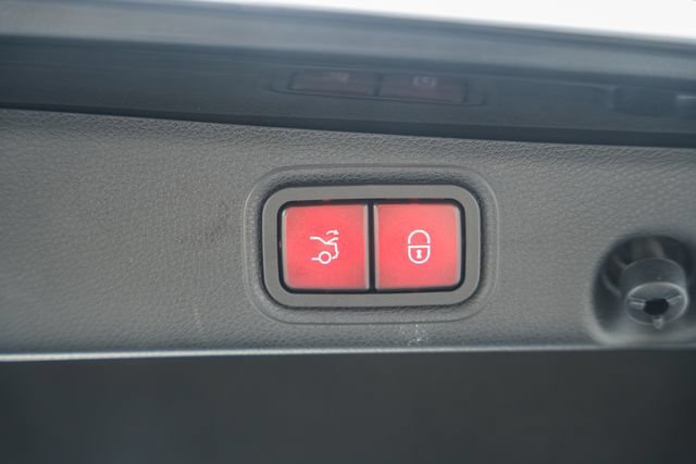 Certified 2022 Mercedes-Benz E 350 4MATIC Sedan image 11