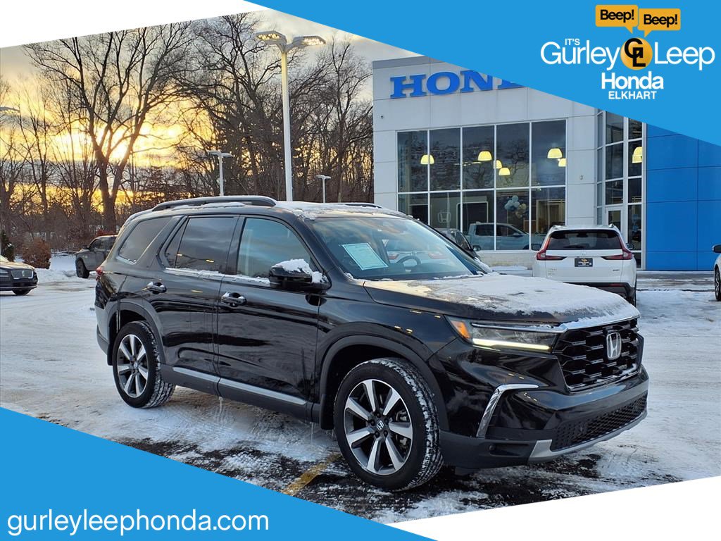 Certified 2025 Honda Pilot Touring