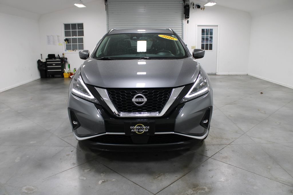 Used 2023 Nissan Murano SV video 3
