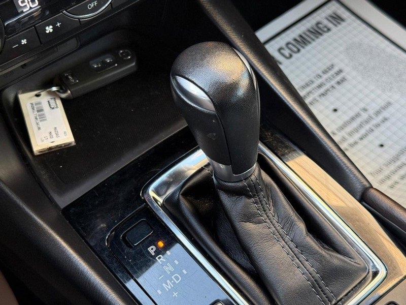 Used 2017 MAZDA MAZDA3 Touring image 26