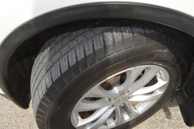 Used 2015 INFINITI QX70 2WD w/ Premium Package image 26