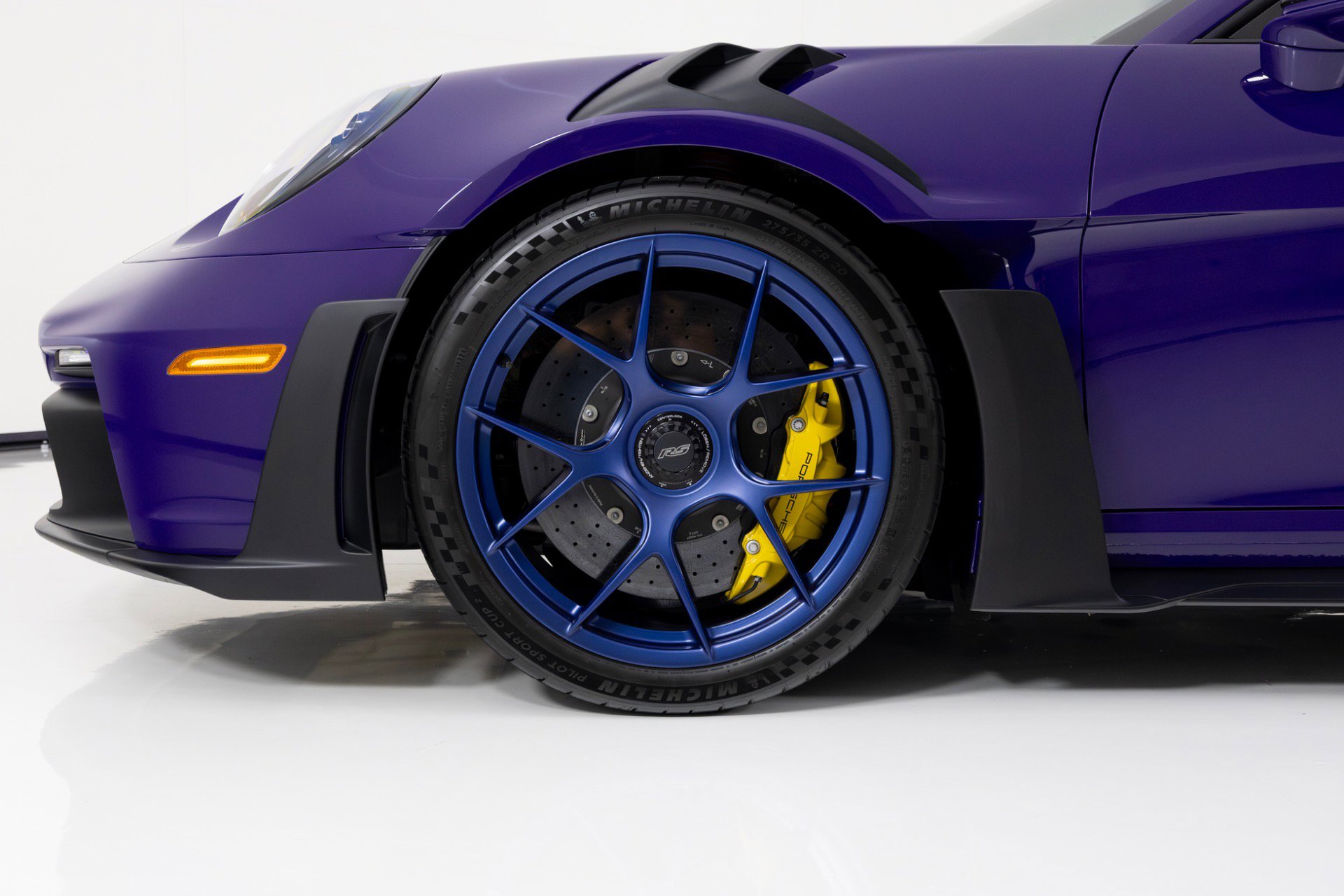 Used 2025 Porsche 911 GT3 RS image 10