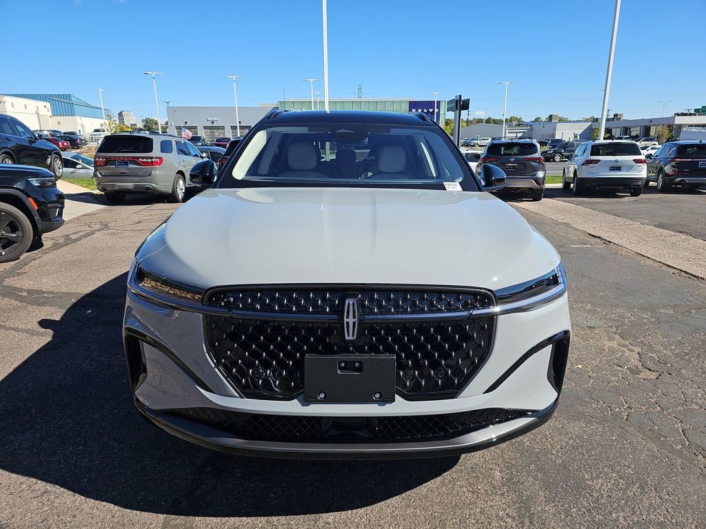 New 2026 Lincoln Nautilus Reserve image 2